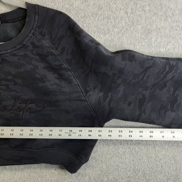 Alphalete Sweatshirt Womens M Gray Camo Cropped Fleece Logo Gym Lifting Crop - Picture 10 of 16